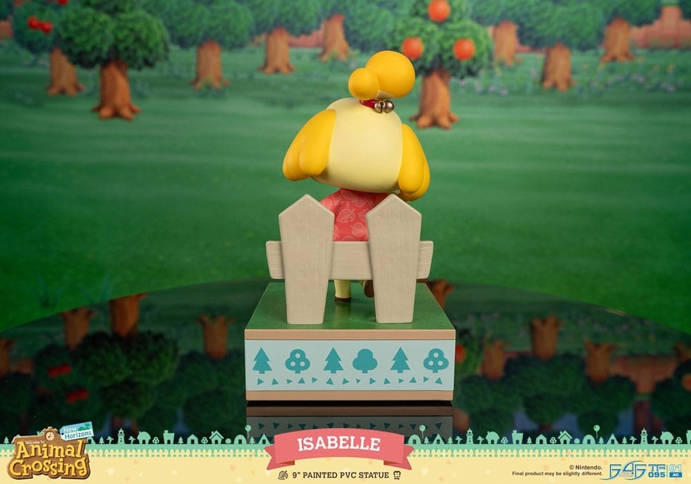 Animal Crossing New Horizons - Isabelle PVC Statue 25 cm