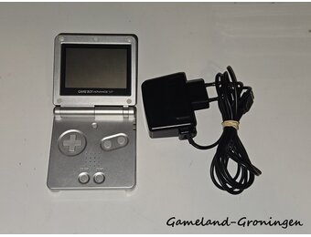 Gameboy Advance SP with Charger (Silver)