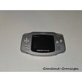 Gameboy Advance (Silver)