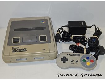Super Nintendo with Controller & Wiring (Discolored)