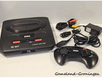 Sega Mega Drive II with Controller & Wiring