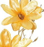 Magnolia Spray (fluweel & satijn) met 3 bloemen, 2 bloemknoppen & 20 plastic knoppen, gouden steel 115 cm