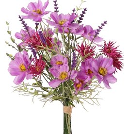 Mixed bouquet x17 with Cosmos, lavender 9x, chrysanthemum 6x and tea leaf 3x, 45 cm, hand-tied