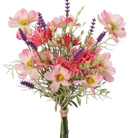 Mixed bouquet x17 with Cosmos, lavender 9x, chrysanthemum 6x and tea leaf 3x, 45 cm, hand-tied