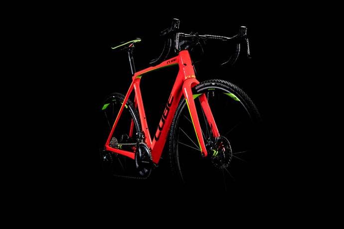 Cube cross race c62 2024 slt