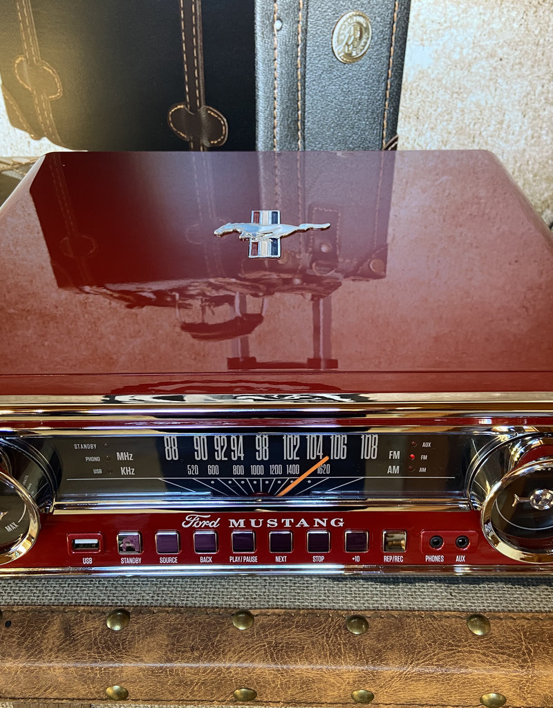 Retro Punk Mustang LP Player Radio