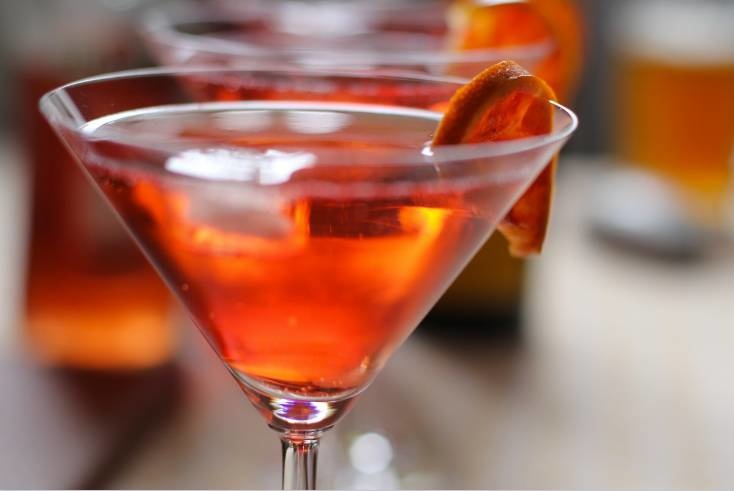 Cosmopolitan cocktail maken? Dit recept heb je nodig!