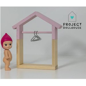Project Dollhouse Poppenhuis Kledingrek Huisje Oud Roze
