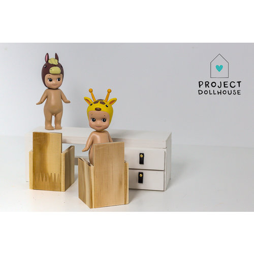Project Dollhouse Bureau met Twee Stoelen Project Dollhouse Bureau met Twee Stoelen