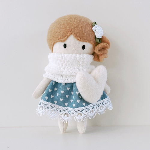 Kleine Lievelijne Poppenhuis Popje Tilly Kleine Lievelijne Poppenhuis Popje Tilly