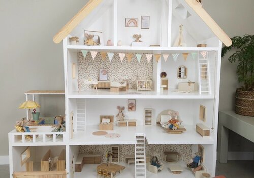Handgemaakte Poppenhuizen en Meubels