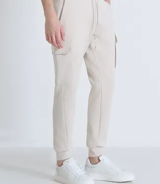 Antony Morato Antony Morato REGULAR FIT COTTON BLEND SWEATPANTS WITH RUBBERISED LOGO Paper