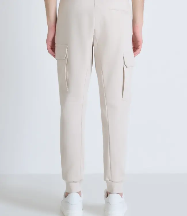 Antony Morato Antony Morato MMFP00405-FA150178 REGULAR FIT COTTON BLEND SWEATPANTS WITH RUBBERISED LOGO Paper