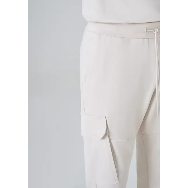 Antony Morato Antony Morato MMFP00405-FA150178 REGULAR FIT COTTON BLEND SWEATPANTS WITH RUBBERISED LOGO Paper