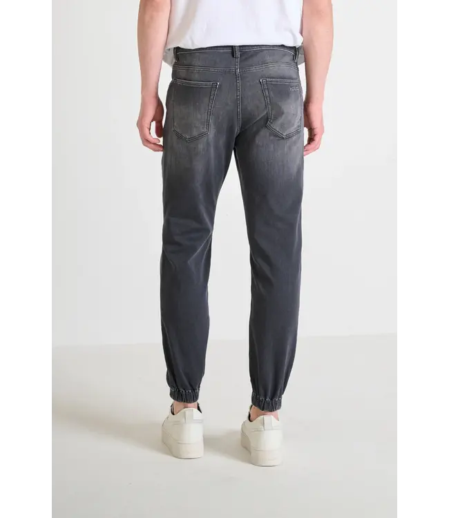 Antony Morato Antony Morato MMDT00290-FA750566 JAKE SKINNY CROPPED FIT IN BLACK DENIM - Cropped Fit