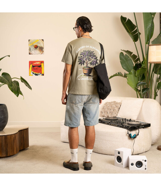 Quotrell Quotrell Damson T-Shirt Faded Olive/White - Regular Fit