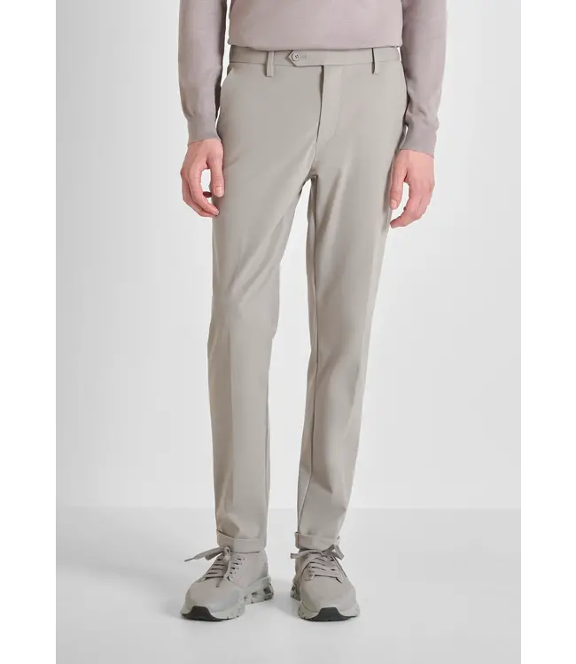 Antony Morato Antony Morato MMTS00059-FA600300 TROUSERS RAD IN BI-STRETCH FABRIC TECHNO HANDFEEL Clay - Slim Ankle Length