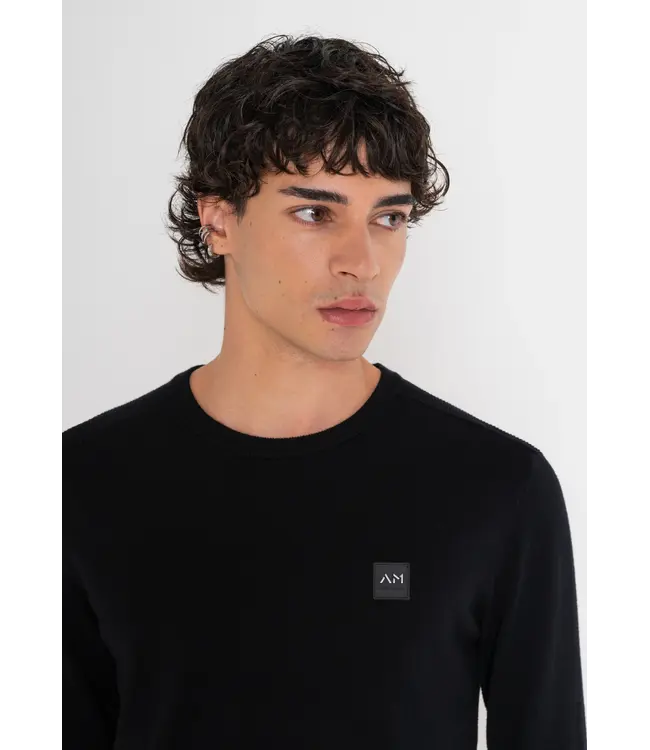 Antony Morato Antony Morato MMSW01439-YA500002 VISCOSE BLEND JERSEY WITH LOGO PATCH Black - Slim Fit