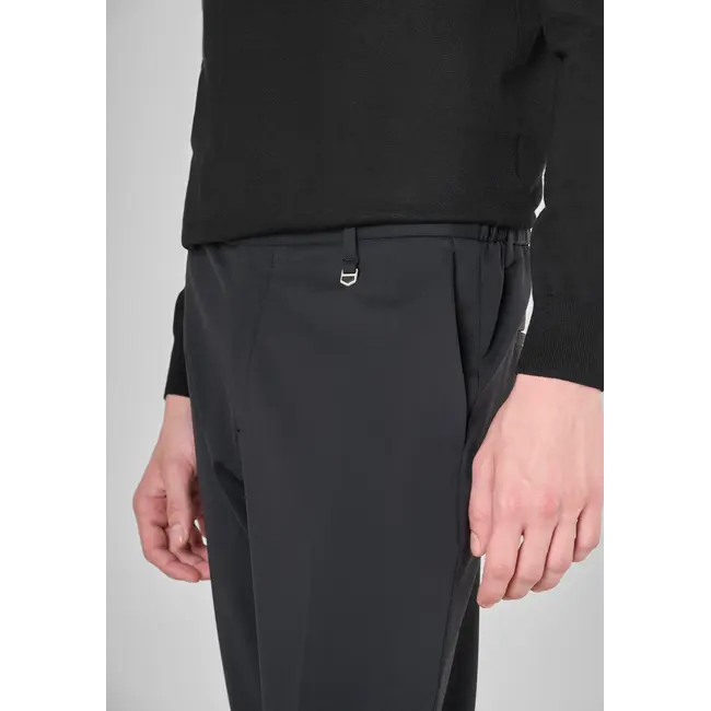 Antony Morato Antony Morato MMTS00059-FA600300 TROUSERS RAD SLIM ANKLE LENGHT FIT IN BI-STRETCH FABRIC TECHNO HANDFEEL - Slim Ankle Fit