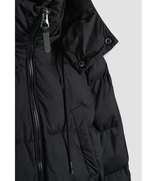 Antony Morato Antony Morato MMCO00945-FA600271 COAT RELAXED FIT IN CALENDERING NYLON FABRIC WITH ECOPADDING AND METAL LOGO ON RUBBER PATCH