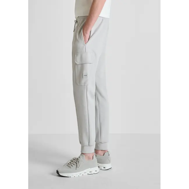 Antony Morato Antony Morato MMFP00421-FA150178 REGULAR FIT SWEATPANTS IN INTERLOCK COTTON BLEND WITH LOGO PATCH - REGULAR FIT