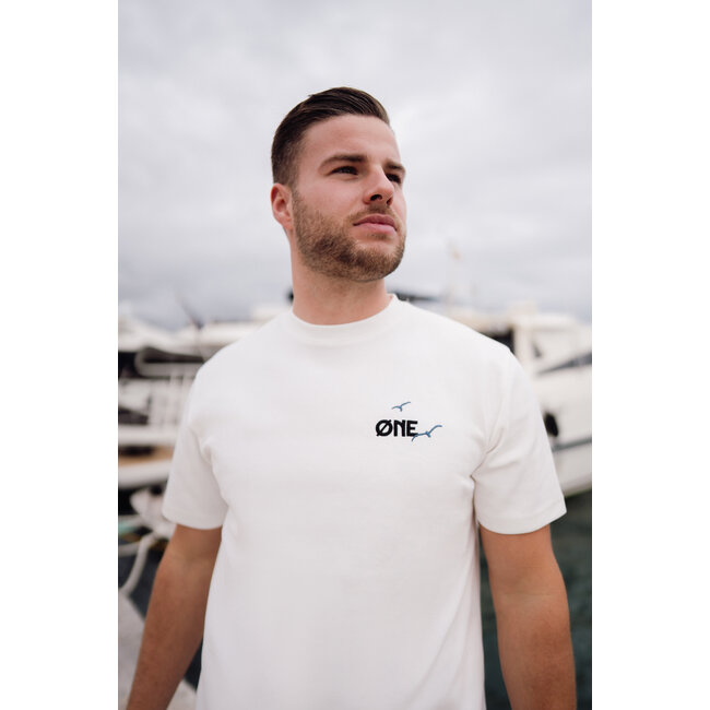 ØNE First Movers ØNE First Movers Seaside Tee Off White - Oversized Fit