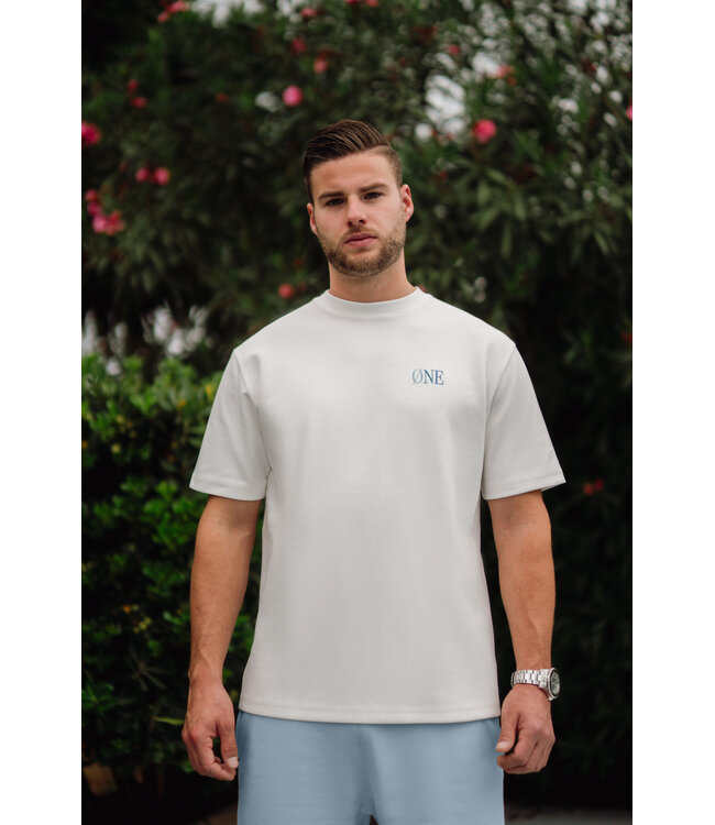 ØNE First Movers ØNE First Movers Blue Berry Flower Tee Off White - Oversized Fit