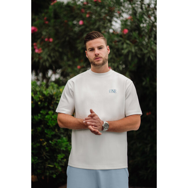 ØNE First Movers ØNE First Movers Blue Berry Flower Tee Off White - Oversized Fit