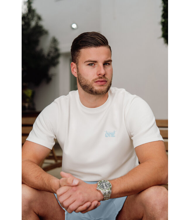 ØNE First Movers ØNE First Movers Blue Berry Flower Tee Off White - Oversized Fit