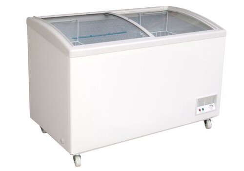  Combisteel Show vrieskist met schuifdeksel en wieltjes 580 Liter 