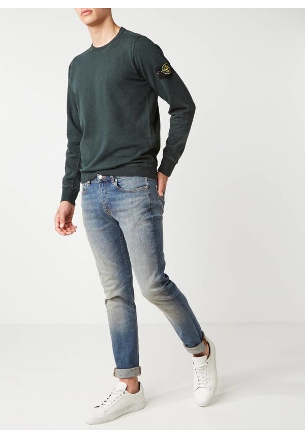 62720 Sweater With Detachable Logo