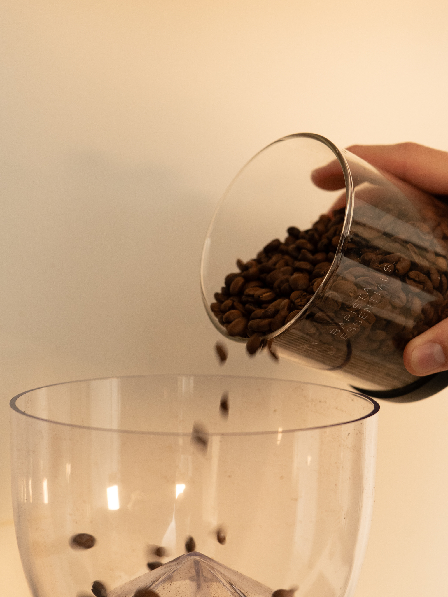 Barista Essentials Barista Essentials Vacuüm Voorraadbus 250 gram Glas ZWART
