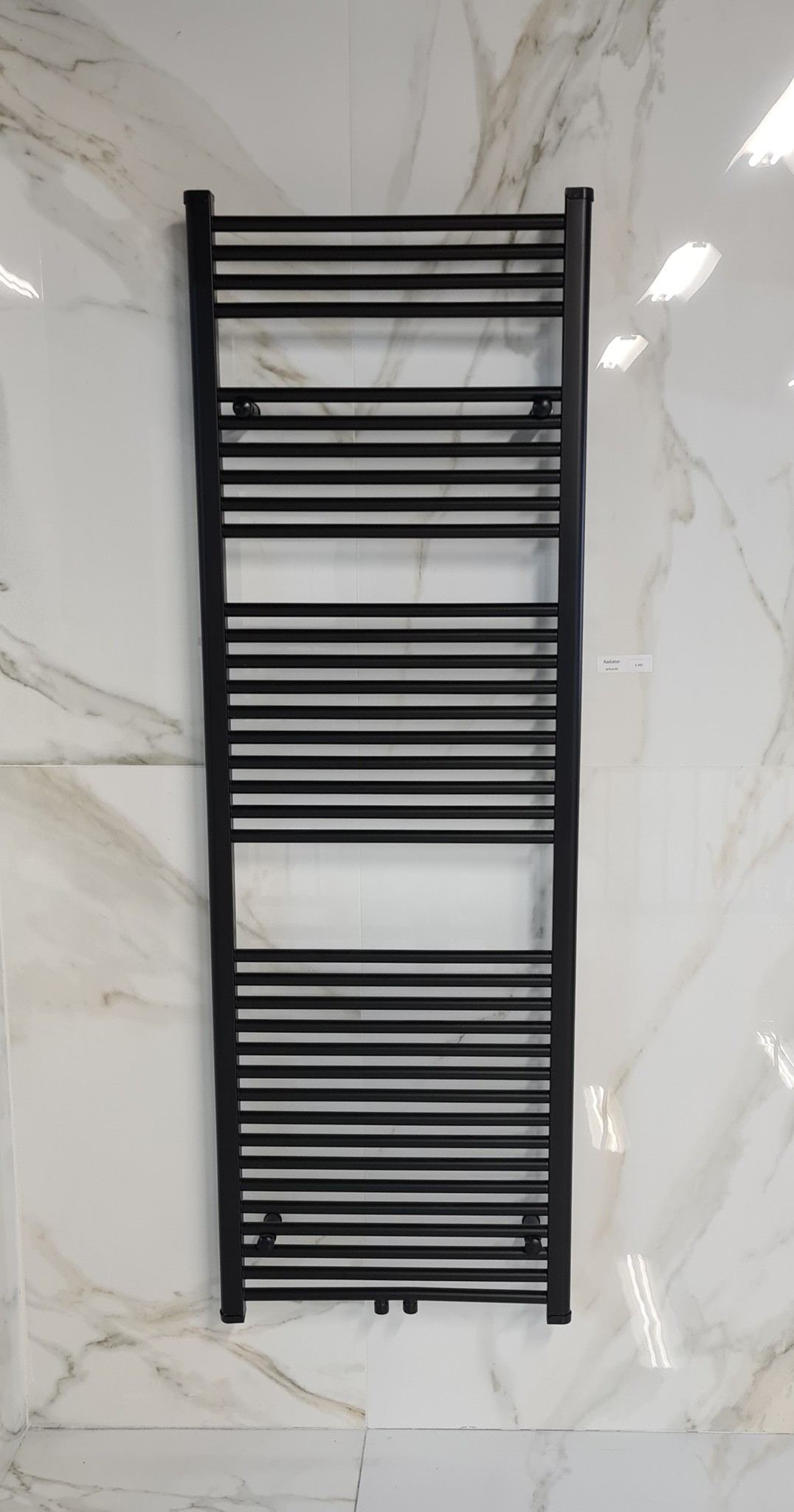 Radiator Lydia 180x60 cm mat zwart met midden-onderaansluiting