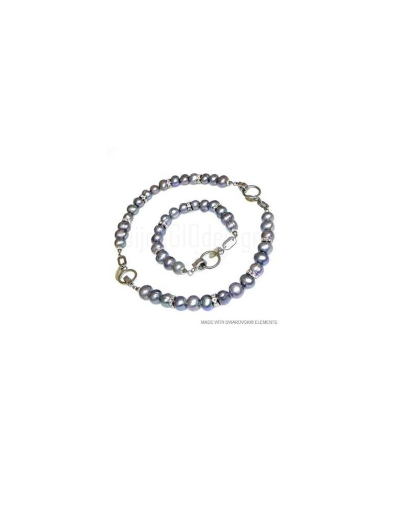 Bijou Gio Design™ Set Stainless Steel Pearl Bracelet and Pearl Necklace