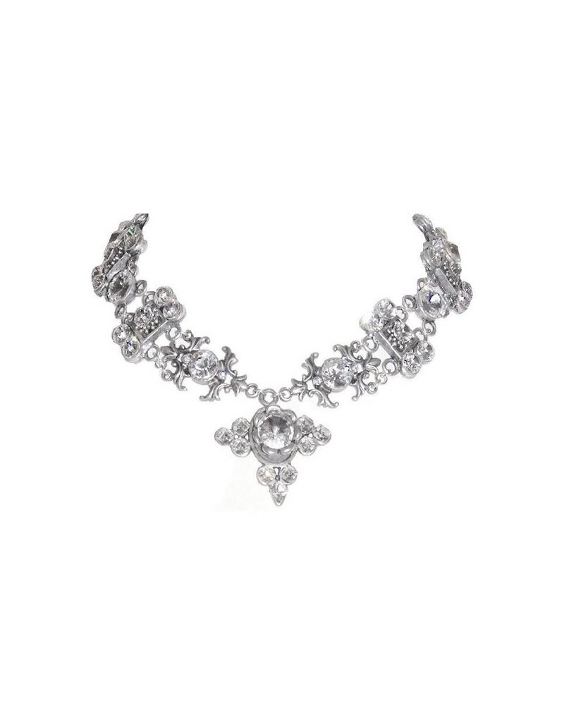 Bijou Gio Design™ Crystal Necklace