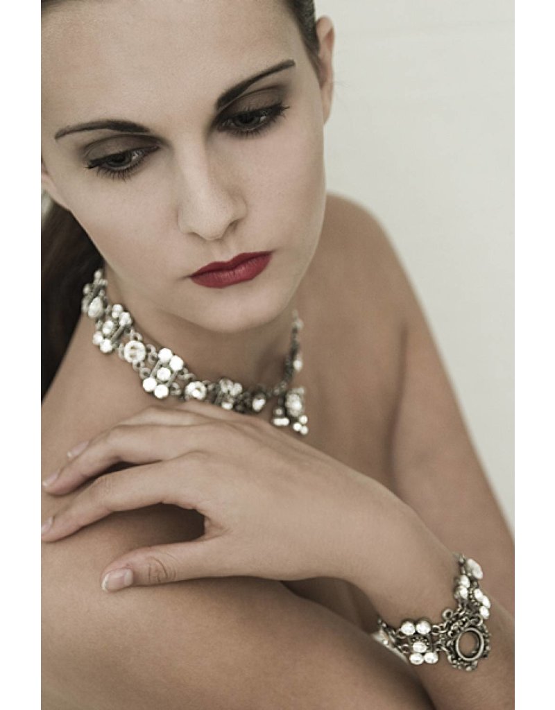 Bijou Gio Design™ Crystal Collier