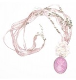 Lange paars roze lint ketting Lange paars roze lint ketting