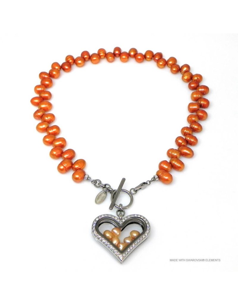 Bijou Gio Design™ Parelcollier met RVS glazen hart medaillon en mini zoetwaterparels