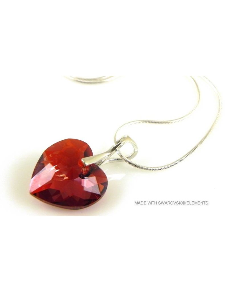 Bijou Gio Design™ Zilveren Ketting met Swarovski Elements Hart "Crystal Red Magma"