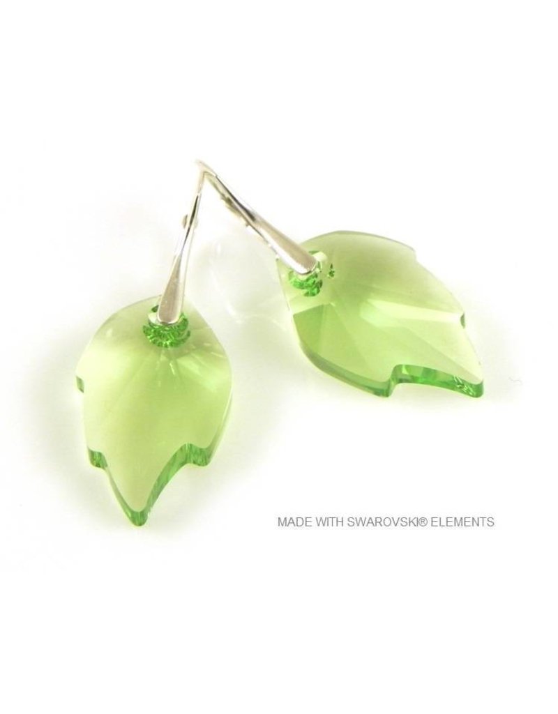 Bijou Gio Design™ Silver Earrings with Swarovski Elements Leaf "Peridot"