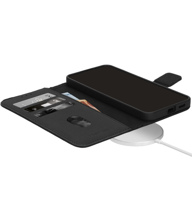 Mobiparts Leather Wallet Case Apple iPhone 17 Black (MagSafe Compatible)