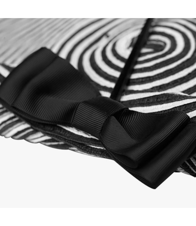 FASHION EMERGENCY Black Fascinator with French Netting