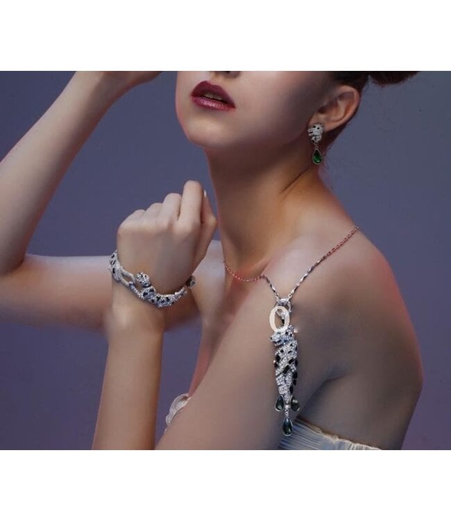 Grüne Statement Ohrringe