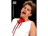 Special effects:  Cutted throat