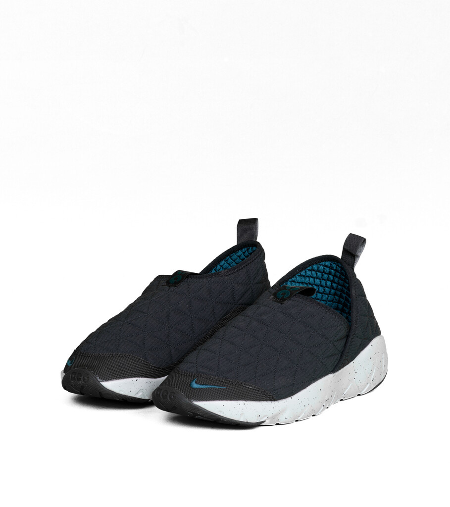 nike acg moc