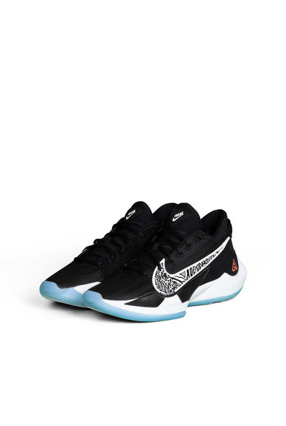 nike zoom freak black