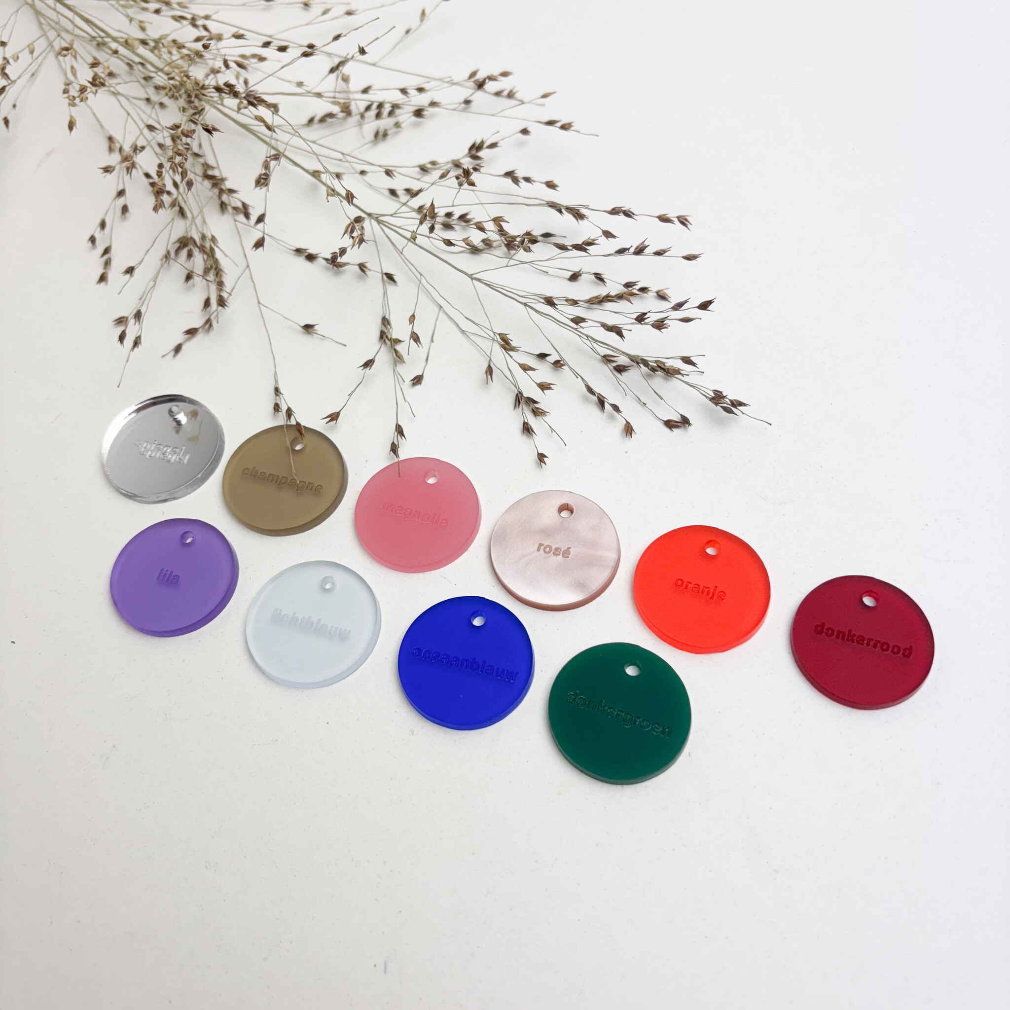 Label rond acryl met gravure - Copy-5