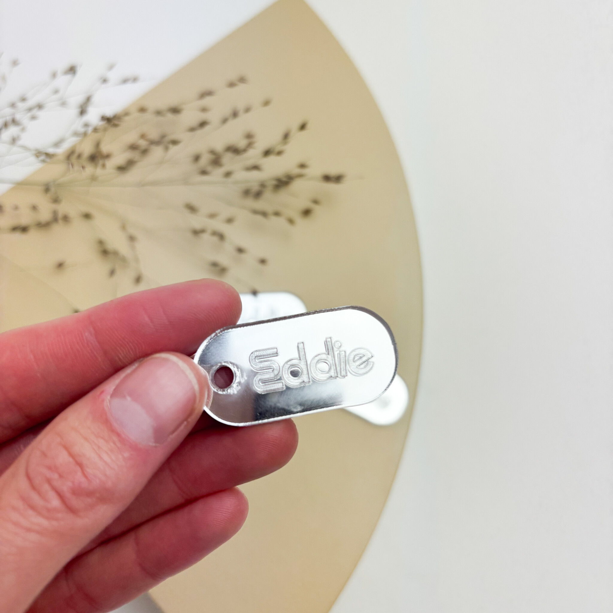 Label rond acryl met gravure - Copy-3