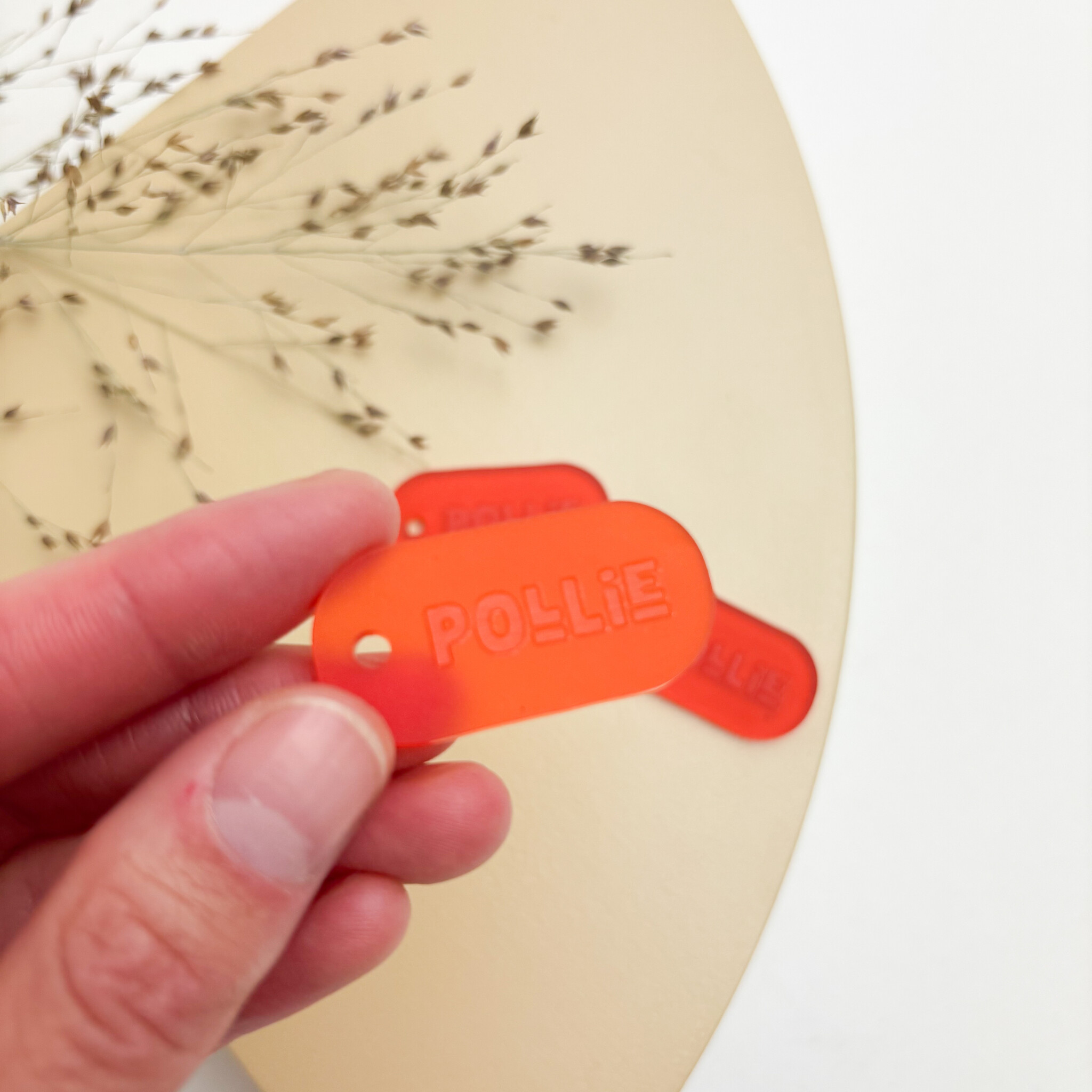 Label rond acryl met gravure - Copy-2