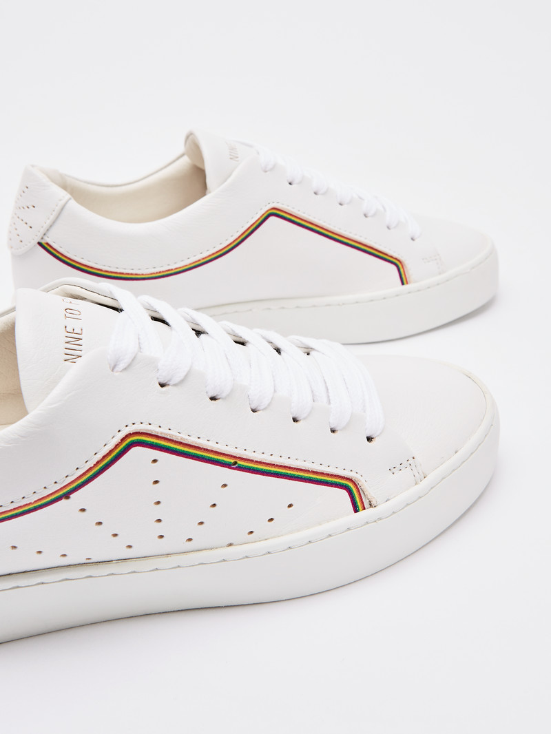 Laced Sneaker #boi rainbow line